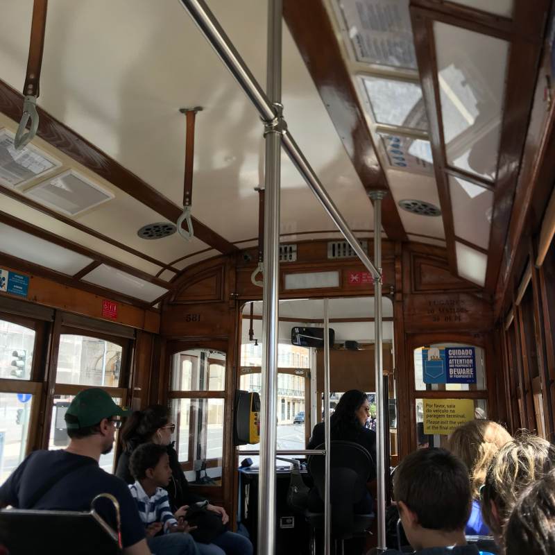 In der berühmten Straßenbahn